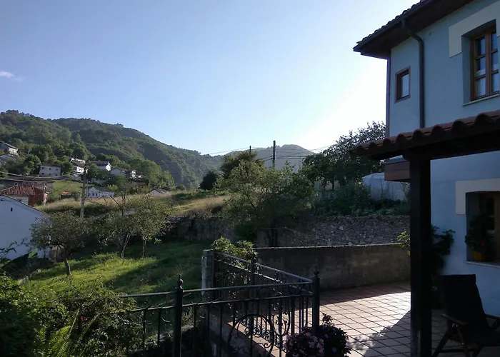 Casa De Aldea La Pumariega Nocleg ze śniadaniem Caces