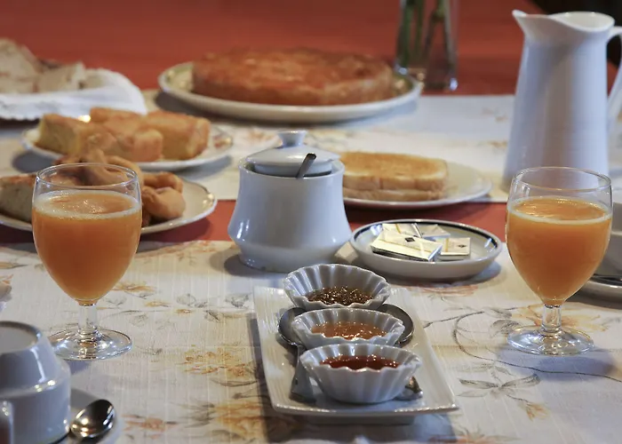 Casa De Aldea La Pumariega