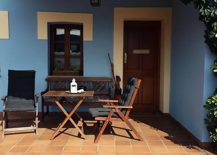 Casa De Aldea La Pumariega