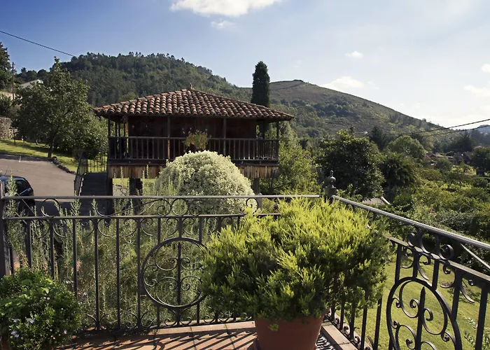 Casa De Aldea La Pumariega Nocleg ze śniadaniem 4*