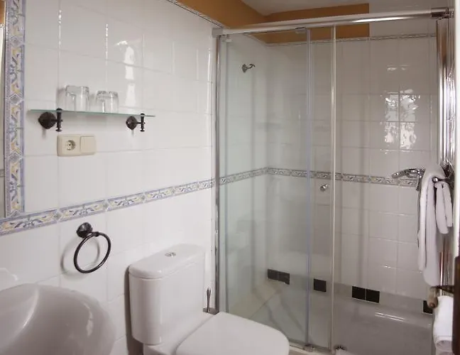 Casa De Aldea La Pumariega